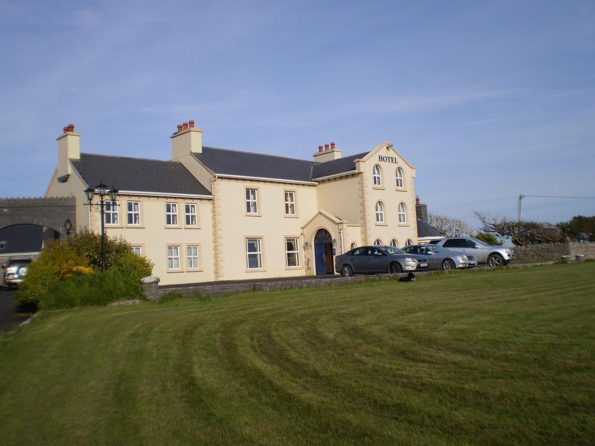 Aran View Country House And Lodge Doolin Exteriér fotografie