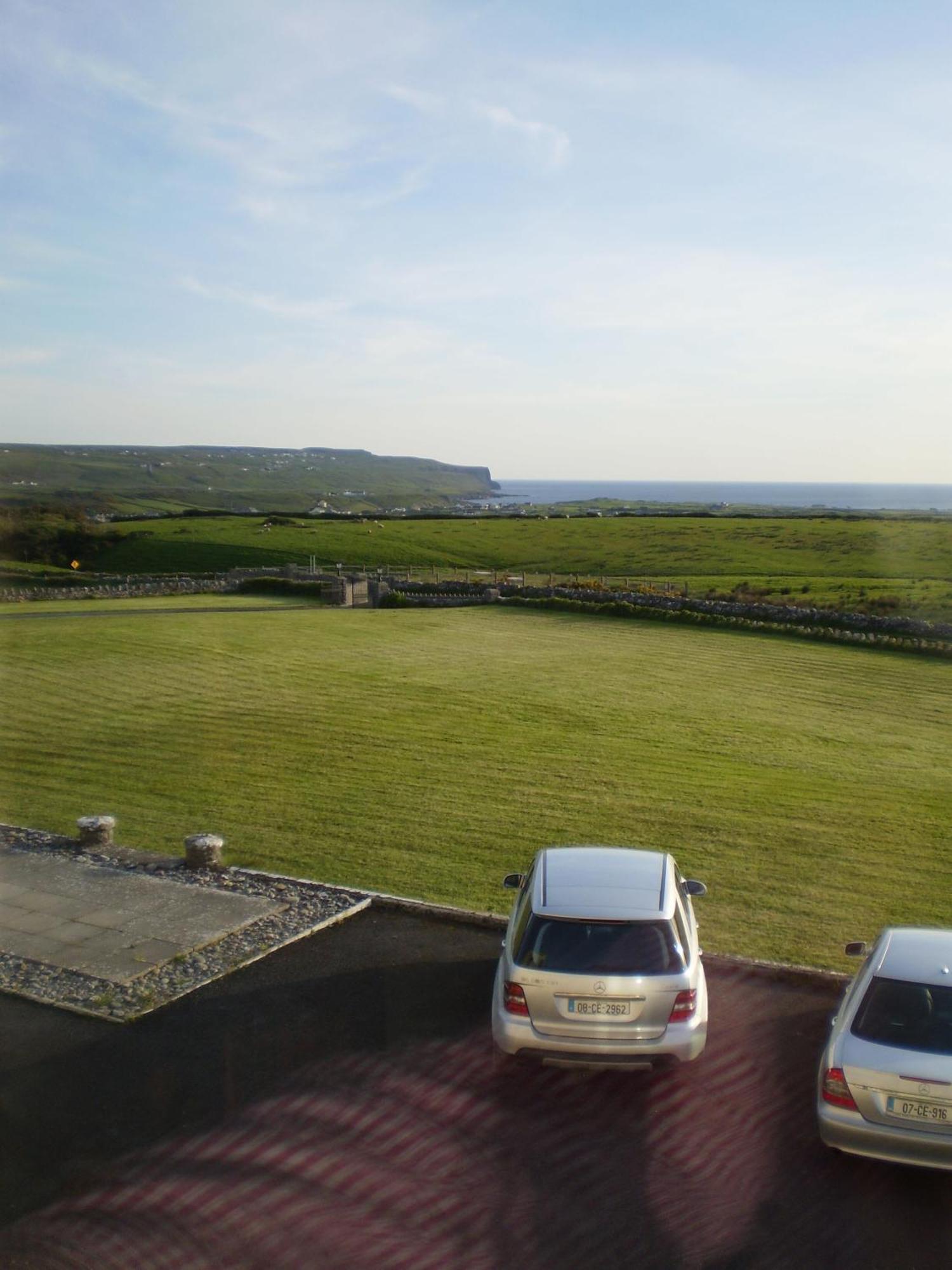 Aran View Country House And Lodge Doolin Exteriér fotografie